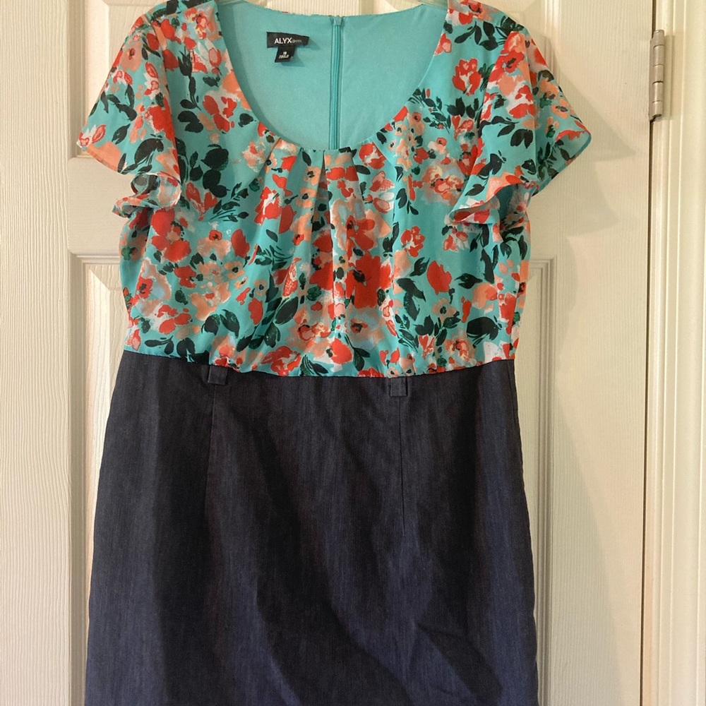 Adorable Alyx size 16 dress. Denim colored skirt with turquoise and floral top.
